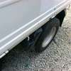 ISUZU elf 3 tones thumb 2