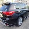 Mitsubishi outlander hybrid PHE 2018 black Sunroof thumb 9