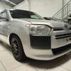 Toyota succeed TXG hybrid thumb 0