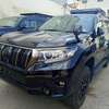 Toyota land cruiser prodo tx  2019 model thumb 6