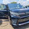 Toyota Voxy black Si 2018 thumb 1