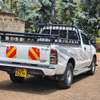 TOYOTA HILUX SINGLE CAB MANUAL.. thumb 6