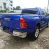 Toyota hilux double cub thumb 2