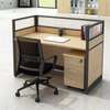 Modern 1 -Way Office Workstation thumb 5