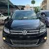 volkswagen tiguan used thumb 1