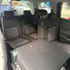 Toyota sienta thumb 5