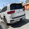 Toyota land cruiser v8 thumb 0