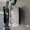 Toyota harrier newshape thumb 3