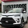 Toyota Reize 2018 thumb 1