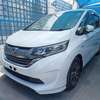 Honda Freed Hybrid white 2018 thumb 1