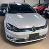 Volkswagen golf tsi thumb 6