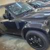 Land Rover defender thumb 3