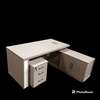 1.6m Executive desk thumb 2