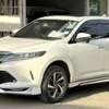 Toyota harrier 2018 model with sunroof on sale in mombasa thumb 5