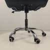 Office chair: Strong mesh office seat- black thumb 2
