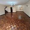 🏡 Elegant 4 Bedroom Villa To Let in Kileleshwa thumb 13