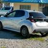 Toyota yaris thumb 7