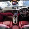 Porsche macan Turbo 2018 sunroof thumb 5