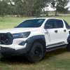 Toyota hilux double cub thumb 1