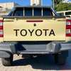 Toyota hilux double cub thumb 0
