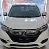 Honda Vezel Hybrid white 2019 2wd thumb 6