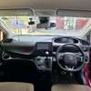Toyota Sienta redwine thumb 3