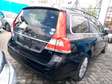 Volvo V70 2015 model