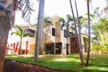 4 Bed Townhouse with En Suite