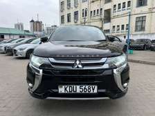 MITSUBISHI OUTLANDER 2019( WE DO HIRE PURCHASE, DEPO 1.3M)