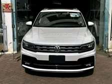 Volkswagen Tiguan Sunroof R-Line 2019