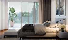 1 Bed Apartment with En Suite in Riverside