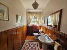 4 Bed House with En Suite in Muthaiga