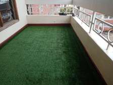 grass carpeet 876