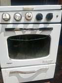 Gas cooker and oven