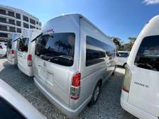 TOYOTA HIACE MANUAL DIESEL 2015 MODEL.