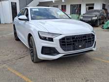 Audi Quattro Q8 2019 Sunroof