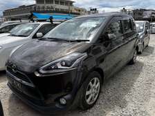 Toyota Sienta 2018