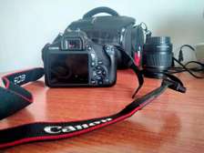 canon camera 1300D