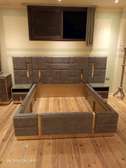 Brown bed design/Bedside cabinets