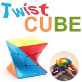 Twist Cube