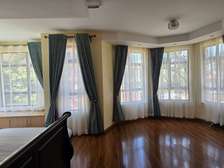 3 Bed Apartment with En Suite in Kilimani