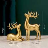 2 gold deers