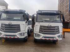 SINO TRUK (HOWO)