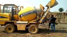 SELF-LOADING CONCRETE MIXER FOR HIRE!