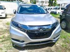 Honda Vezel Hybrid silver colour 2016