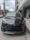 toyota sienta non hybrid