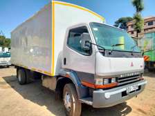 MITSUBISHI FH 215 TRUCK