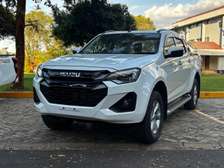 Isuzu Pickup Truck White Double Cab Durable