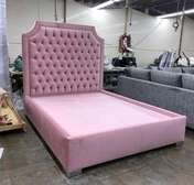 Executive 5*6 tufted bed