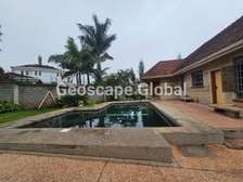 3 Bed House with En Suite in Runda
